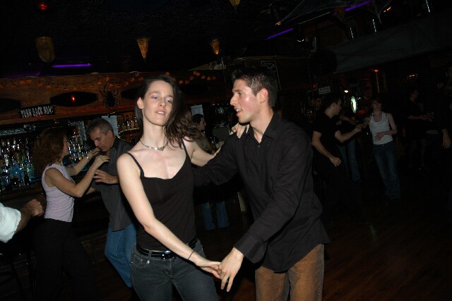 min 2005 11 06 sharkys 079